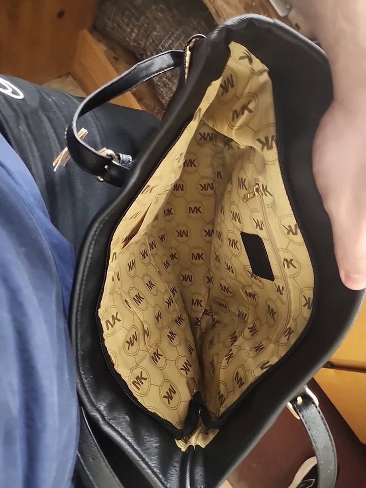 BOLSO DE HOMBRO MICHAEL KORS CUERO NEGRO 2012 30F2GTTT8L NUEVO CON ETIQUETAS Foto 4 de 4