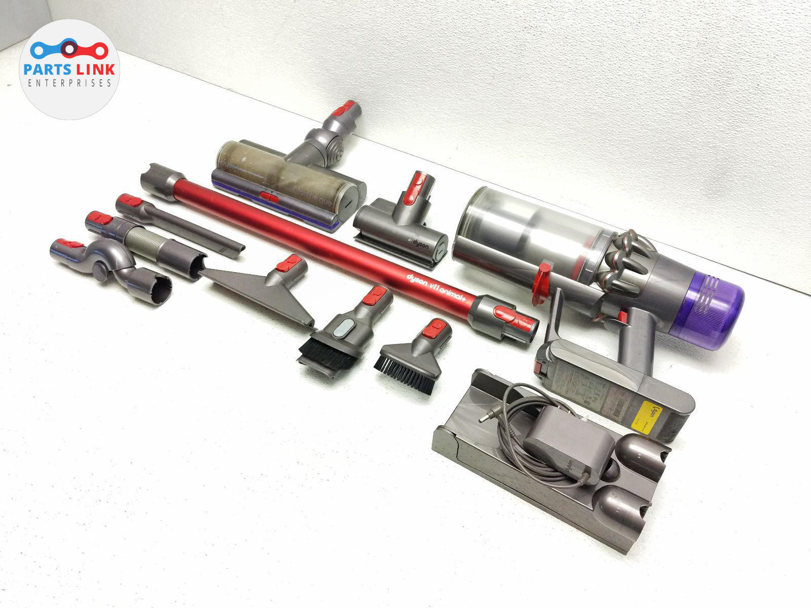 DYSON V11 ANIMAL+ CORDLESS VACUUM CLEANER RED STICK SV15 KIT