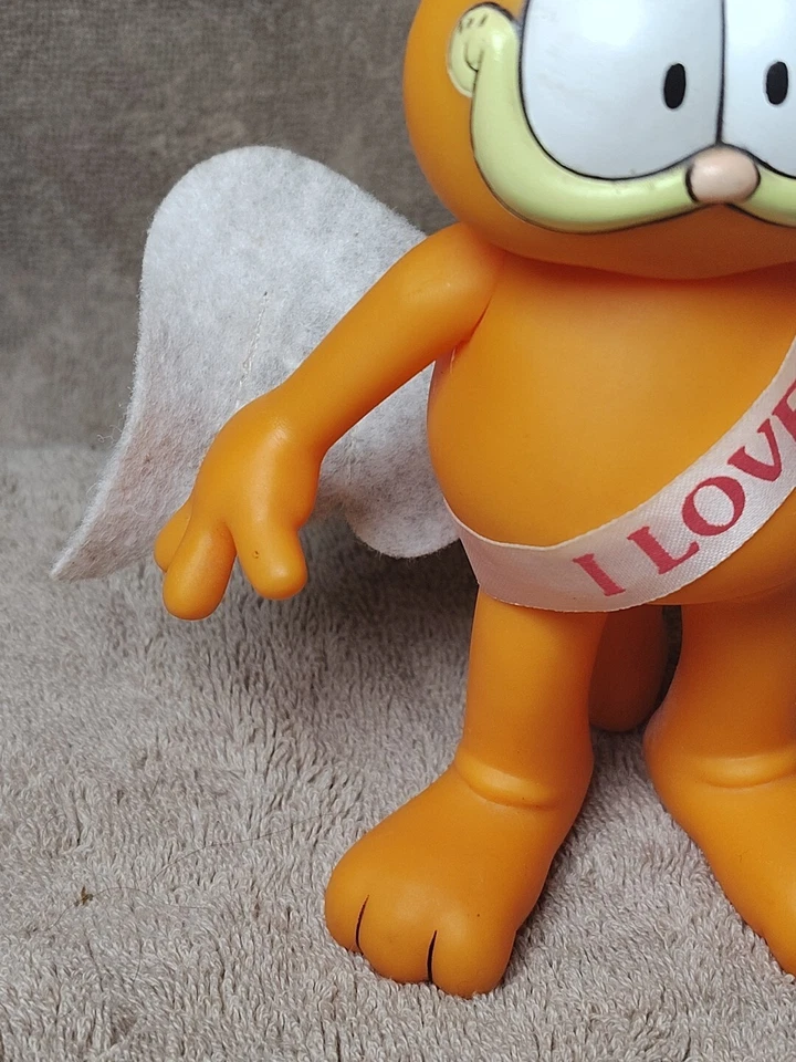 Rare Vintage Playmates 1978 1981 Garfield 5.5” Posable Vinyl Figure I Love You - Image 4 of 4