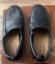 Black shoes size 3 for children of formal dress is in good condition