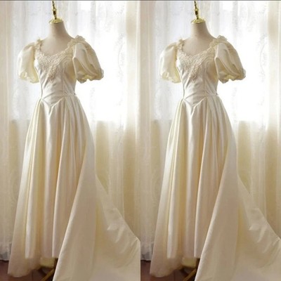 Satin Wedding Dresses Puff  Sleeve Scoop Neck Sweep Train Vintage Bridal Gowns