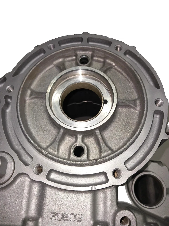 6L90E 2006 & UP TRANSMISSION CASE CHEVROLET GMC GM 24245102 4X4 6 SPEED 2WD - Image 4 of 4