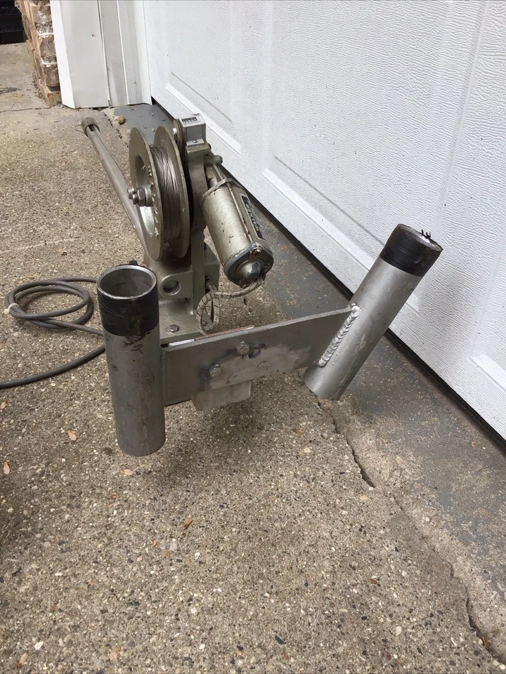 Lot of 2 Walker Electric Downrigger Old School Working Rod Holder Bases Counters - Image 4 of 4