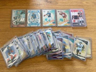 2025 Panini Absolute Football Paket mit 39 Einzelkarten gemäß Auflistung
