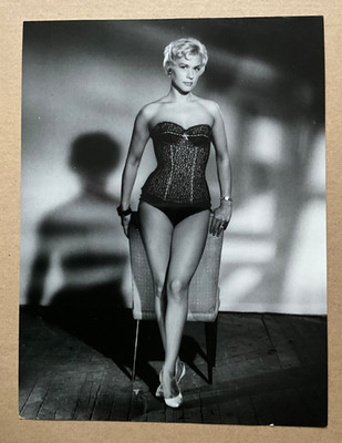 Ingrid van  Bergen (Pressefoto '59) in  Rosen für den Staatsanwalt  sexy