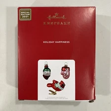 2021 Hallmark HOLIDAY HAPPINESS Glass Christmas 3 Ornament Set Box Damage