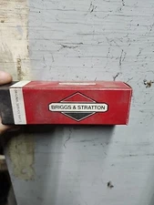 NEW BRIGGS & STRATTON GOVERNOR SPRING P/N 260875