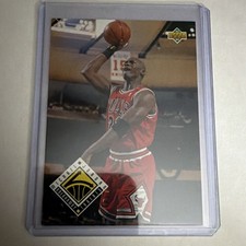 Upper Deck 1993-94 Breakaway Threats Michael Jordan #438 Chicago Bulls NBA