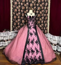Elegant Vintage Victorian Wedding Dress Pink Gothic Sleeveless Beaded Appliqué