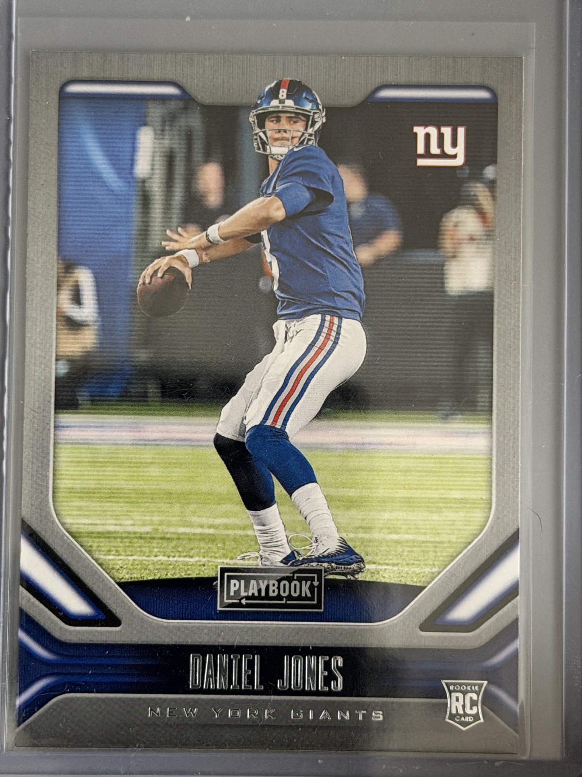 2019 Panini Playbook - Rookies Daniel Jones #104 (RC)