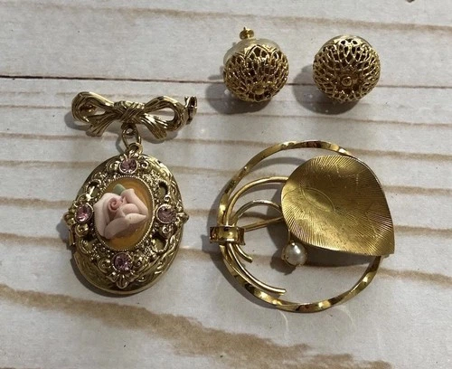 Vintage Gold Tone & 12k GF Costume Jewelry Lot Earrings Locket Broach Brooch