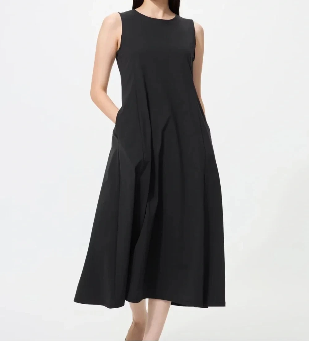 Uniqlo Black Dresses for Women for sale