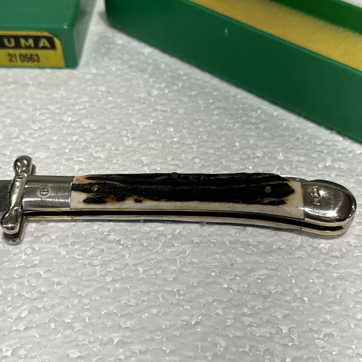 Vintage Puma 563 Medici Knife With Yellow Handles Mint In Vintage Puma 563 Medici Knife With Yellow Handles Mint In
