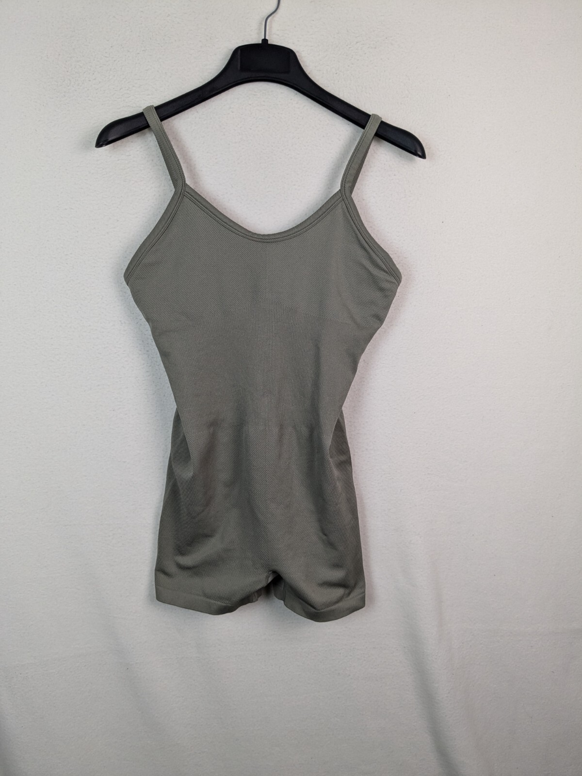 Ladies casual playsuit olive green textured size S/M strap sleeveless