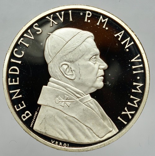 VATICANO -- 10 EURO 2011 -- BENEDETTO XVI 60° GIUBILEO SACERDOTALE ARGENTO - Imagen 2 de 2