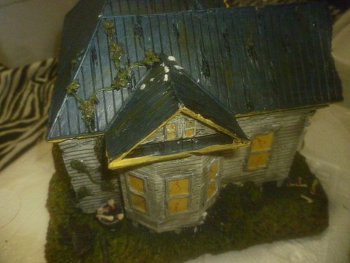 Hawthorne Village The Hewitt House / Texas Chainsaw Massacre Open Box - Picture 5 of 9