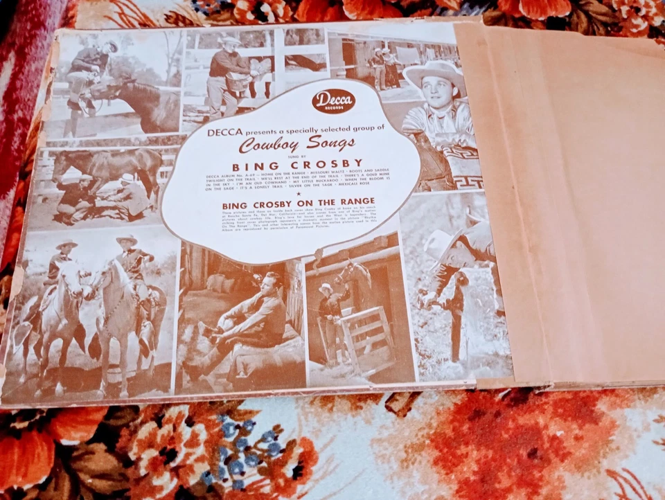 BING CROSBY IN AN ALBUM OF COWBOY SONGS - 78 RPM GATEFOLD - 1939 - 5 LP 10" VG+ - Image 2 of 4