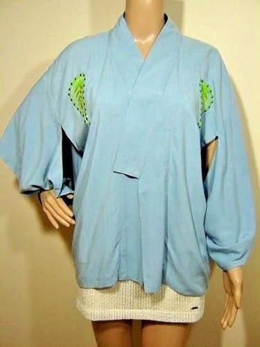 TALLOW Top Surf All Day US 2 XS Embroidered Vented Kimono Sleev Pastel Baby Blue - Picture 3 of 5