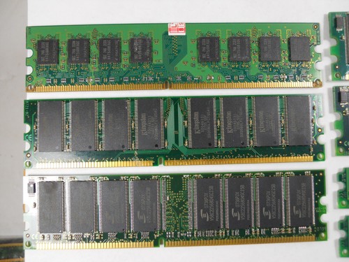 lot memory card Kingston KVR, not tested, selling as is, for parts or scrap - Picture 16 of 18