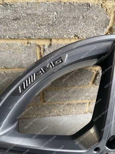 Llantas de aleación grises AMG 5 radios originales Mercedes Clase C Clase E 18" - Imagen 4 de 4