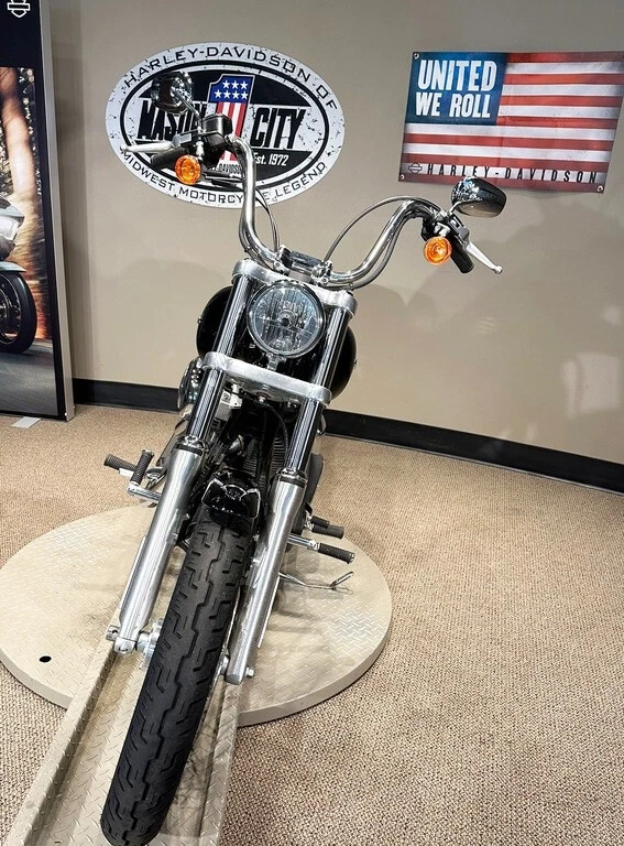 2006 Harley-Davidson Dyna Street Bob® - Image 2 of 4