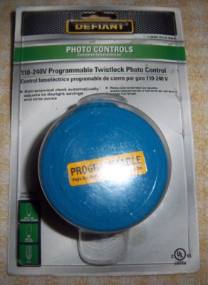 Defiant 110-240 Volt Programmable Twistlock Photo Control light 1000 ...
