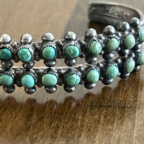Vintage Zuni Sterling Silver Turquoise Row Bracelet - 第 4/4 張圖片