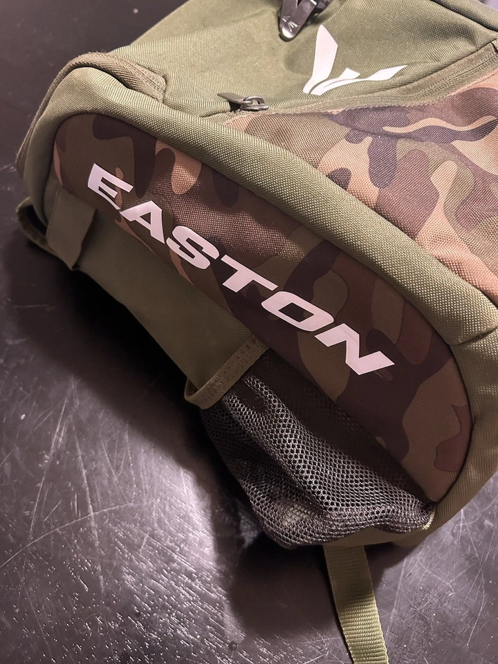 Bolso de béisbol Easton juvenil verde camuflaje Foto 2 de 4