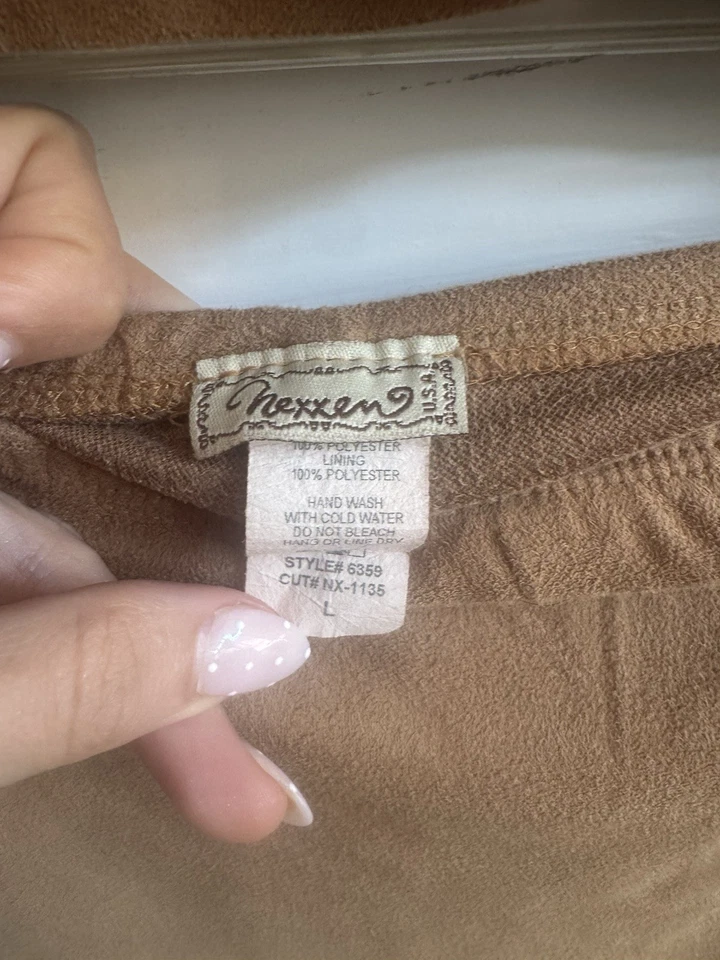 Blusa de Colección Hecha en EE. UU. Nexxen Y2k JUEGO DE FALDA Anillo Top Imitación Gamuza Punta Falda Foto 3 de 4