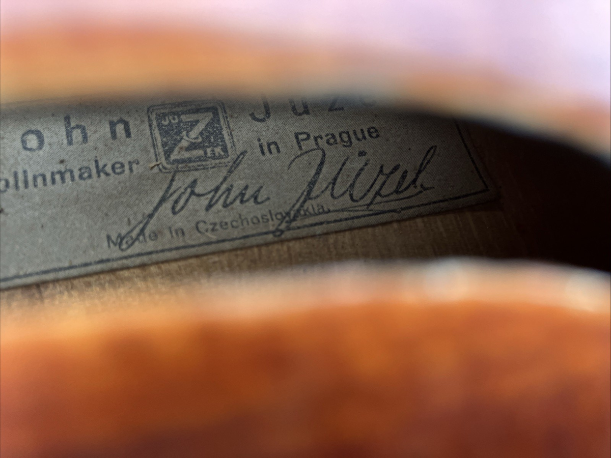 リラックス約100年前チェコ製John Juzek（ジョン・ジュゼック） VINTAGE SIGNED Juzek Violin Prague Rare 3/4 21 3/4” Long Need