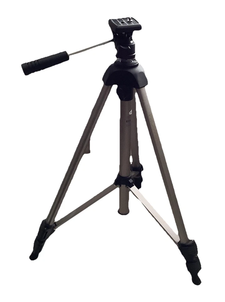 Tripod PROMASTER 6000 ~Silver Max 29" Adjustable Height in Very Good Condition - Image 2 of 4