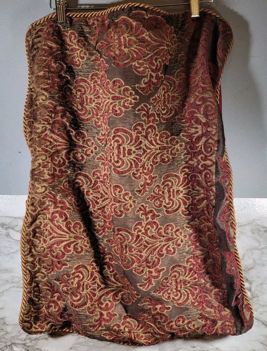 Picture 4 of 5