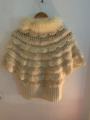 Kokomo sweater crochet lite yellow real fur trimmed open front size L NEW - Picture 5 of 11