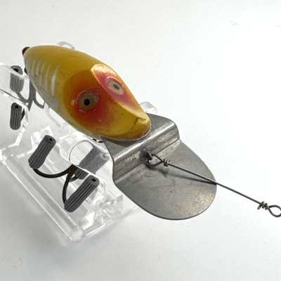 Vintage Heddon Go Deeper River Runt Fishing Lure Gold Eye Rare Yellow Shore Old