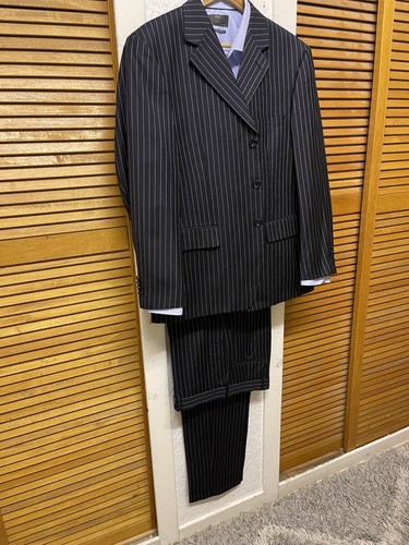Italian Design 3 Buttons 2- Pieces Notched Suit Men’s U.K-42S”-EUR-52S”-U.S-42S” - Picture 13 of 24