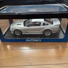 With box 1 18 scale Saleen Mustang S281 AUTOart diecast model car collection rel