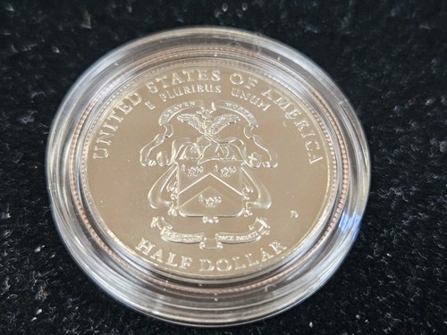 2013-D 5-Star Generals Uncirculated Half Dollar US Mint Coin Box & COA - Picture 3 of 5