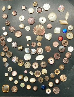 Great Collection of Antique and Vintage Pearl / Shell Buttons