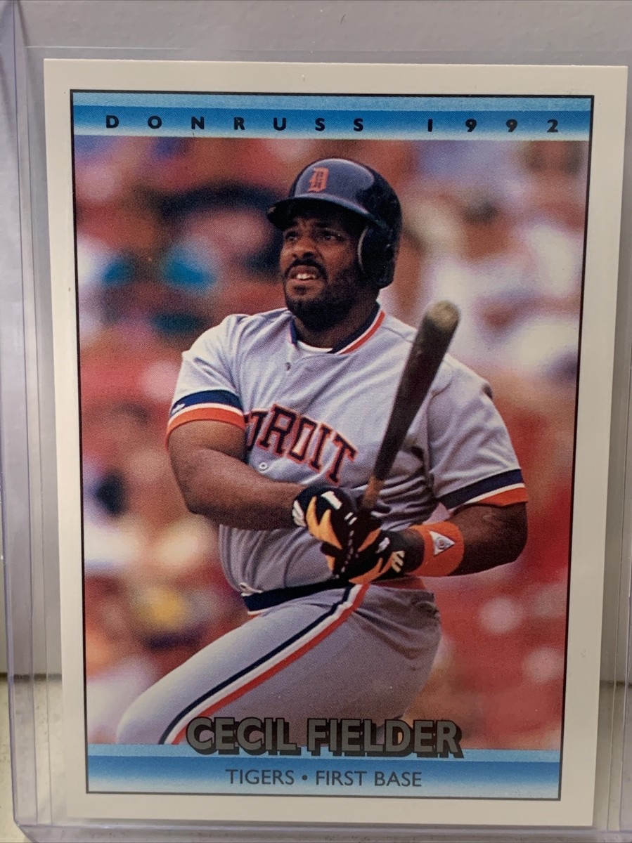 1992 Donruss Cecil Fielder #206 ERROR CARD - No DOT After 