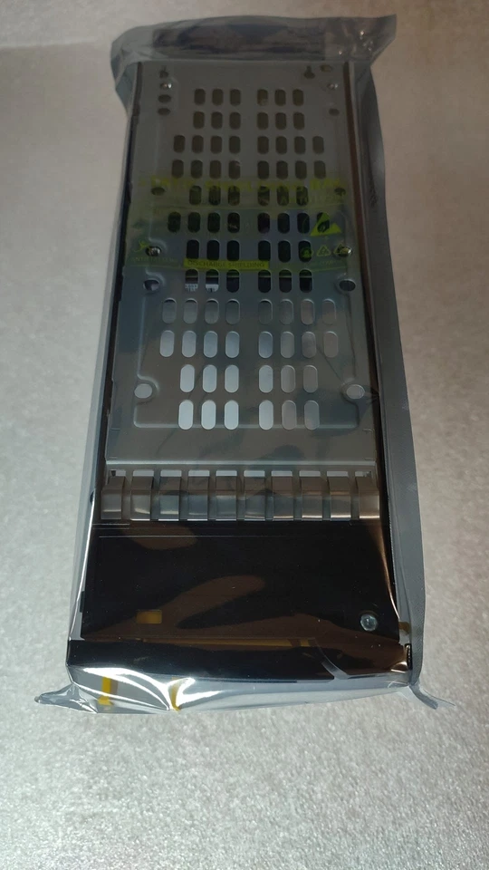 HP M0S92B 3PAR 8000 2TB 7.2K SAS 6G 2.5IN HDD 814668-001 - Image 3 of 4