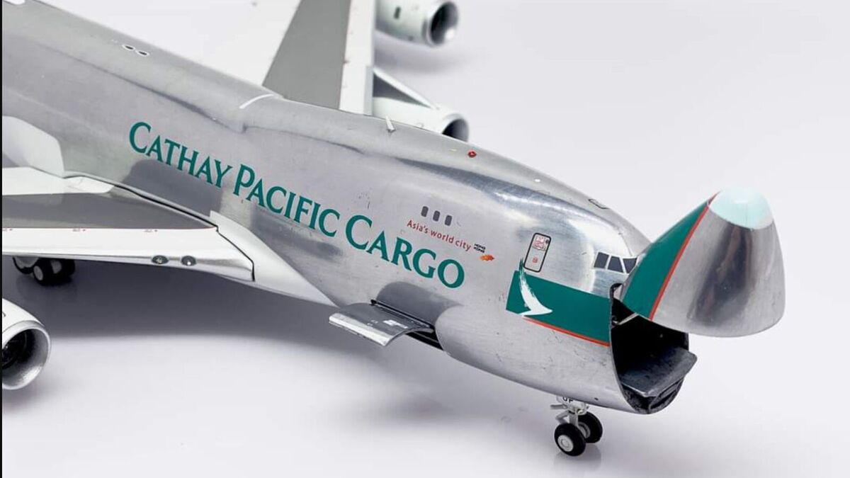 Cathay Pacific Cargo Boeing 747-400F Interactive B-HUP JC Cathay Pacific Cargo Boeing 747-400F Interactive B-HUP JC