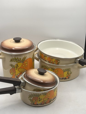 #ad Vintage Sears Merry Mushroom Cookware Set Pots And Pan $240.00
