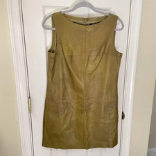 W by Worth Dress Womens 4 Olive Green Genuine Leather Croc Embossed Sheath Lined
