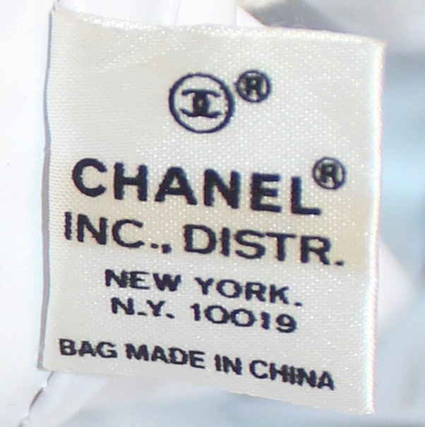 👛CHIC CHANEL BUCKET DRAWSTRING BACKPACK!👛 - image 4