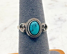 Vintage Turquoise Ethnic Sterling Silver 925 Ring Size 6 2.54 g