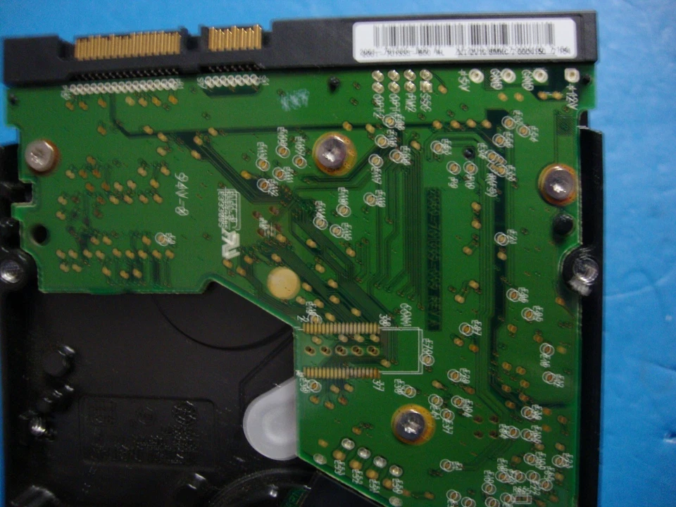 Western Digital WD2500JS-19NCB1 250GB Sata Hard Drive DCM:DSBHNTJAAB Tested - Image 2 of 3