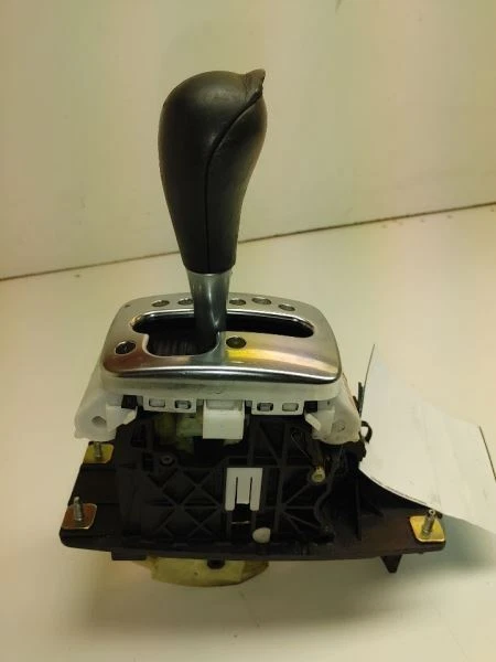 2005 Audi A4 Floor Shifter 400460227504 - Imagem 4 de 4
