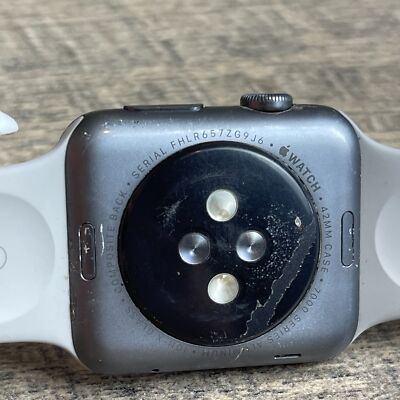 Apple Watch Sport 1 Gen 7000 Series Smartwatch Gray Strap 42mm