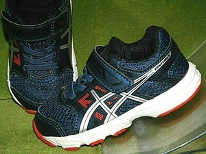 asics pre contend 4