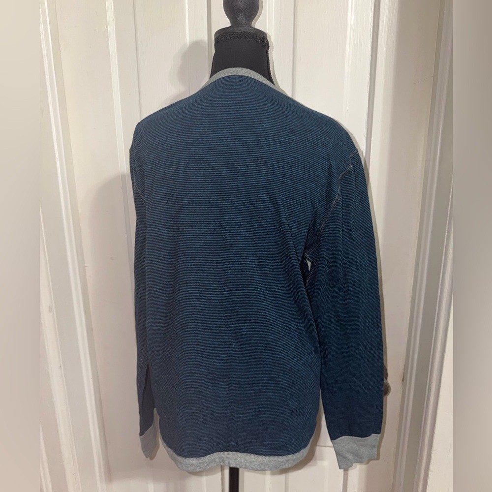 Men's size large original penguin Blue and Gray reversible shirt, top image 3